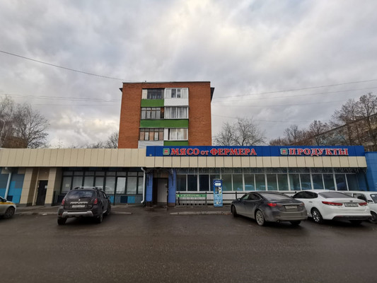 Снять  помещение свободного назначения