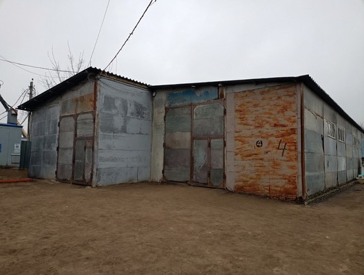 Снять  помещение свободного назначения