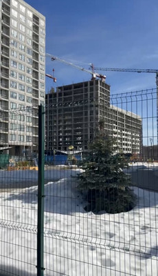 Купить --комнатную квартиру