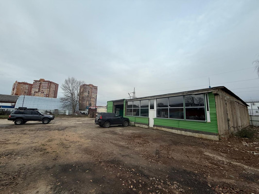 Снять  помещение свободного назначения