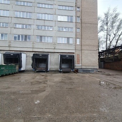 Снять  помещение свободного назначения