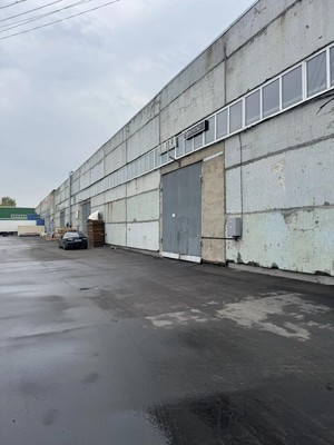 Снять  помещение свободного назначения