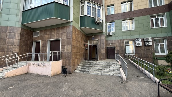 Купить 4-комнатную квартиру