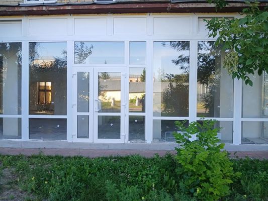 Снять  помещение свободного назначения