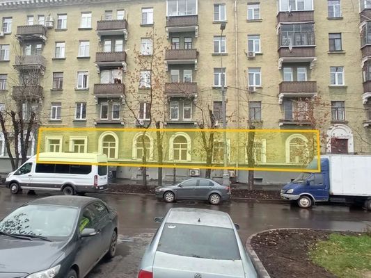 Снять  помещение свободного назначения
