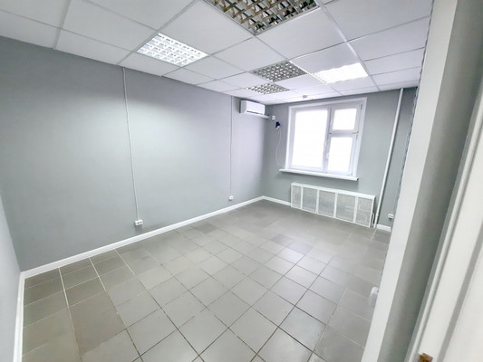 Снять  помещение свободного назначения